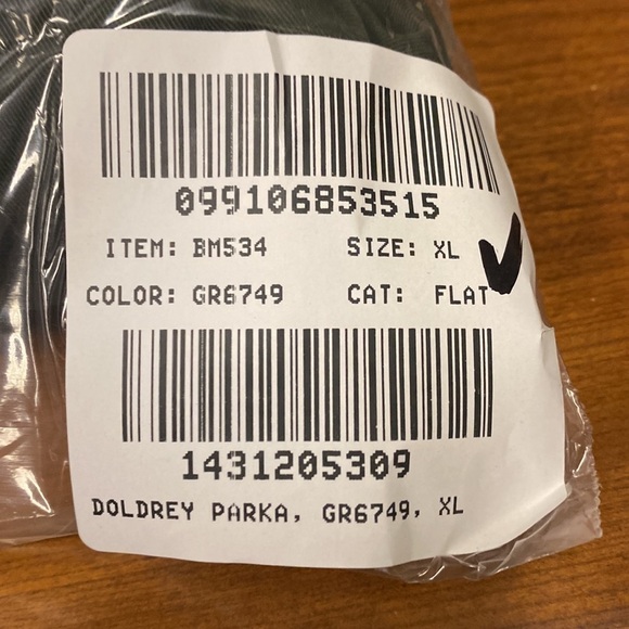 J Crew New Perfect Winter parka
Item BM534 - Picture 4 of 4